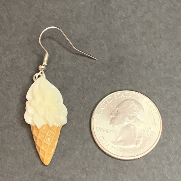 Ice Cream Cone Earring, Funny Food Earring, Gift Idea, Vanilla Ice Cream Cone - Picture 5 of 5